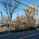 ０歳児保育１１時間開所はどうなる！実施園の内容公表とニーズ調査を求める